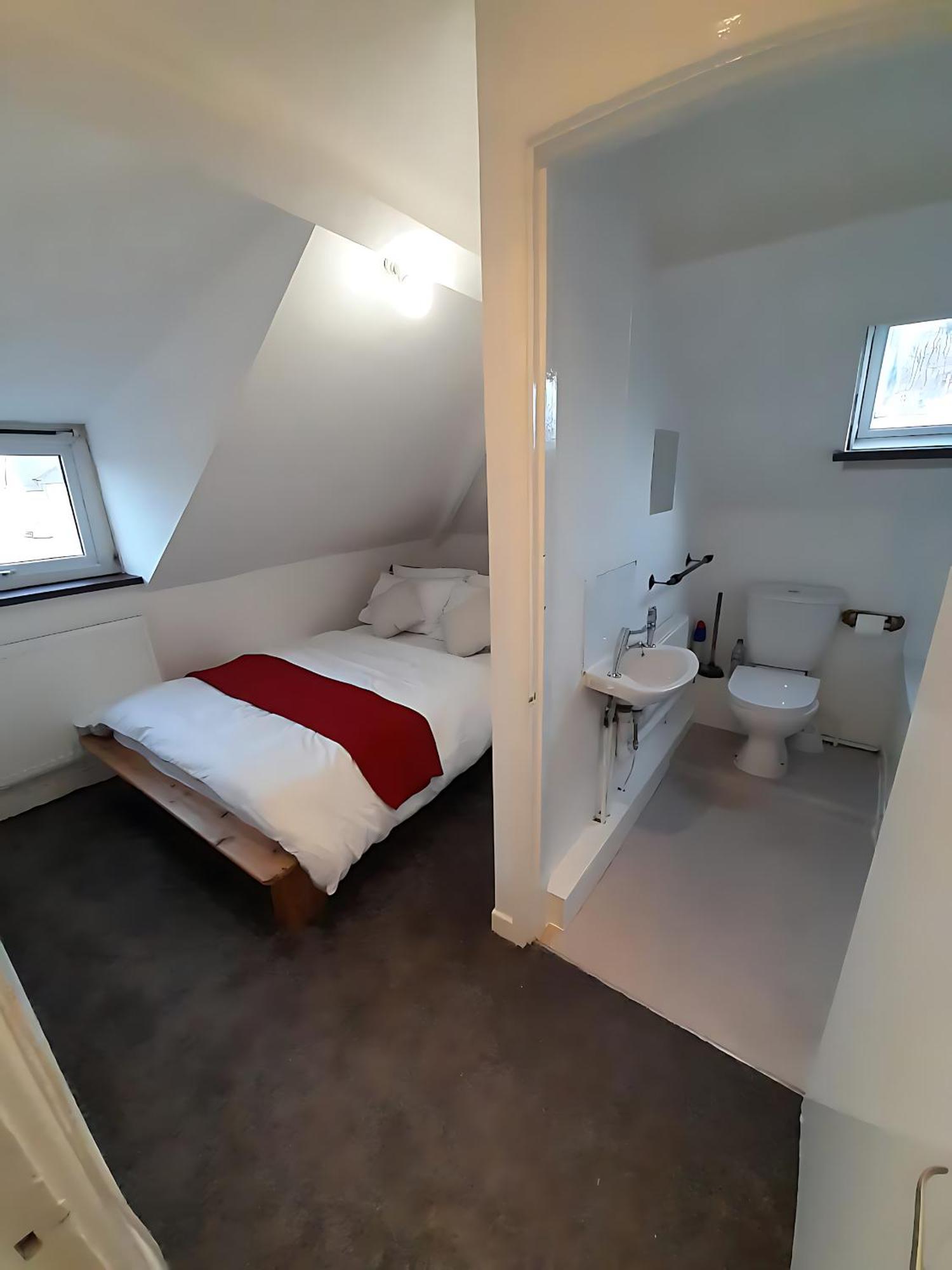 Entire Victoria Park Cardiff Apartment With Free Street Parking Bus 17 And 18 Direct To Cardiff City Centre, Fast Free Wi-Fi 外观 照片