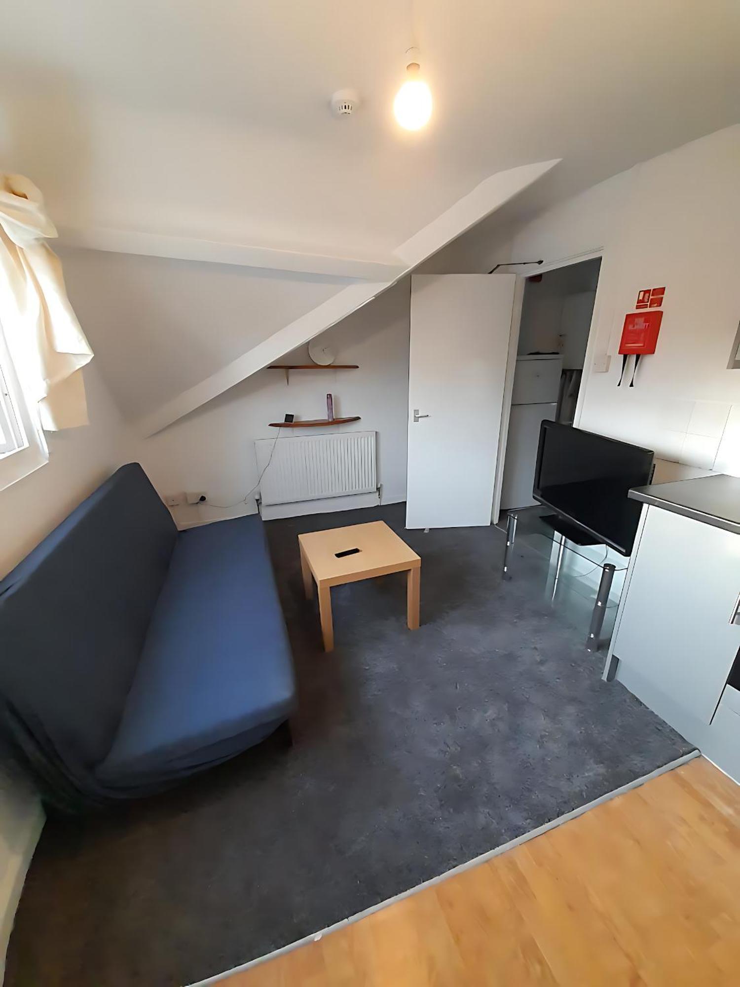 Entire Victoria Park Cardiff Apartment With Free Street Parking Bus 17 And 18 Direct To Cardiff City Centre, Fast Free Wi-Fi 外观 照片